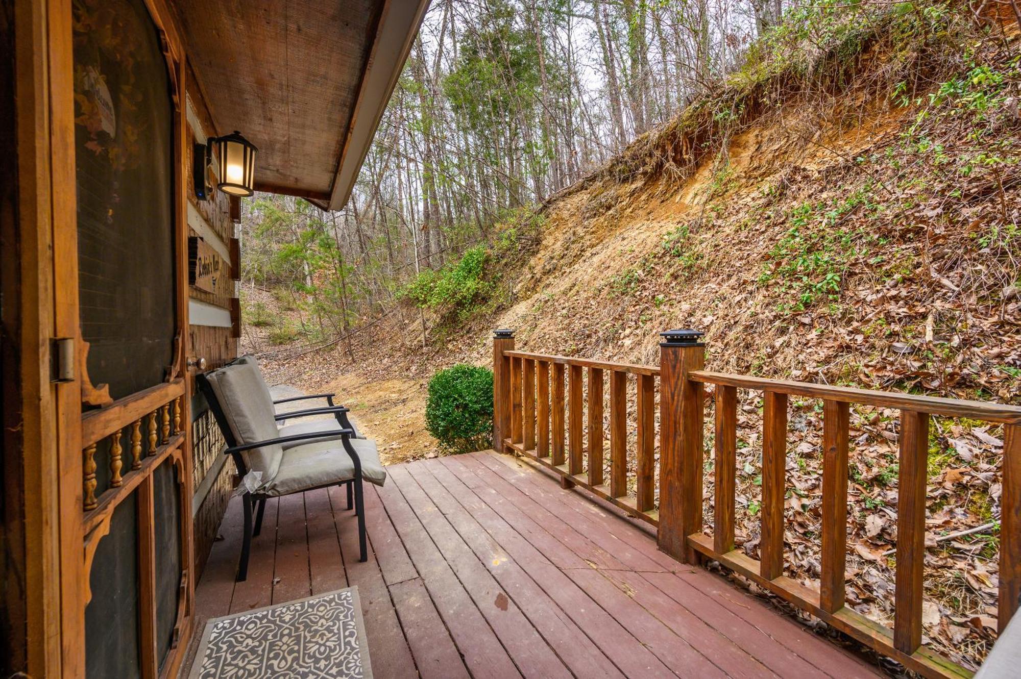 The Robins Nest With Hot Tub Villa Пиджен Фордж Екстериор снимка